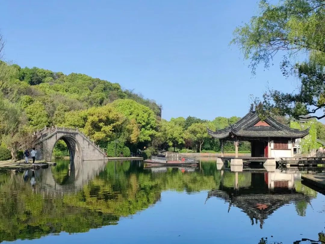 赴约秋日|和团队一起，来一场文化与激情碰撞之旅